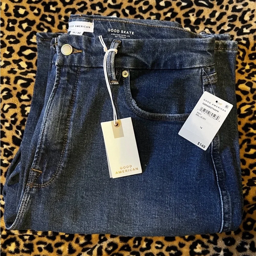 NWT Good American Women's 14
Good Skate High Rise Wide Leg
Jeans in BBBlue383 - Picture 2 of 15